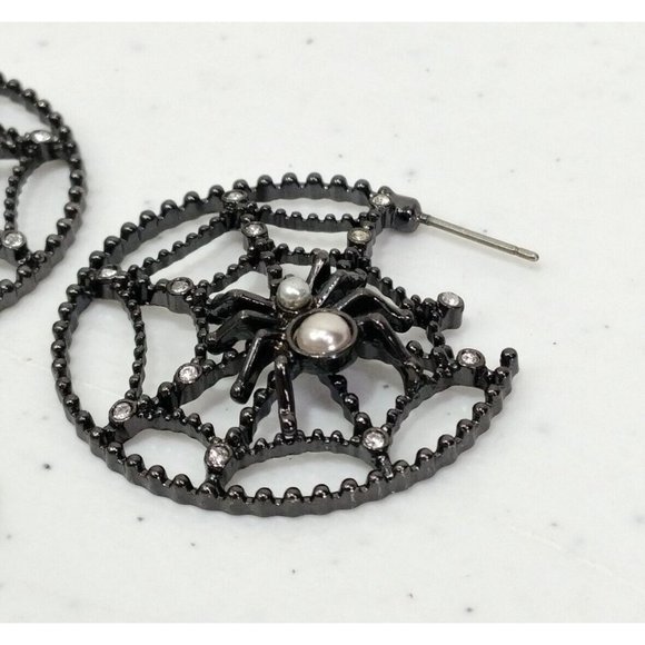 Spiderweb Pierce Earrings With Rhinestone Cosplay Hoop Gunmetal - Picture 8 of 9